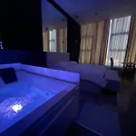 Апартаменты Luxury Jacuzzi Suite- Astir,tirana *