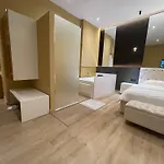 Апартаменты Luxury Jacuzzi Suite- Astir,tirana *