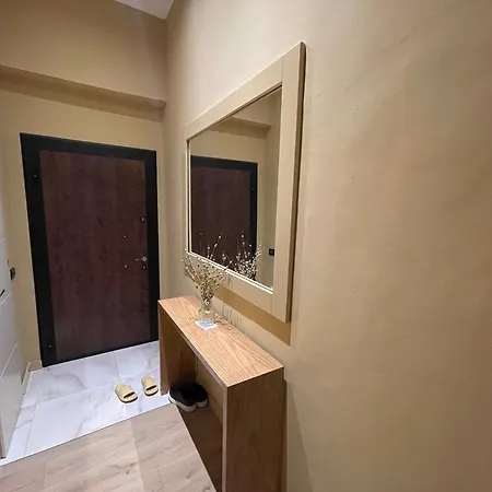 Luxury Jacuzzi Suite- Astir,tirana *
