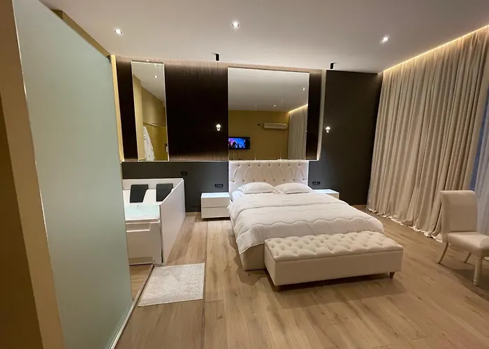 Appartement Luxury Jacuzzi Suite- Astir,tirana *
